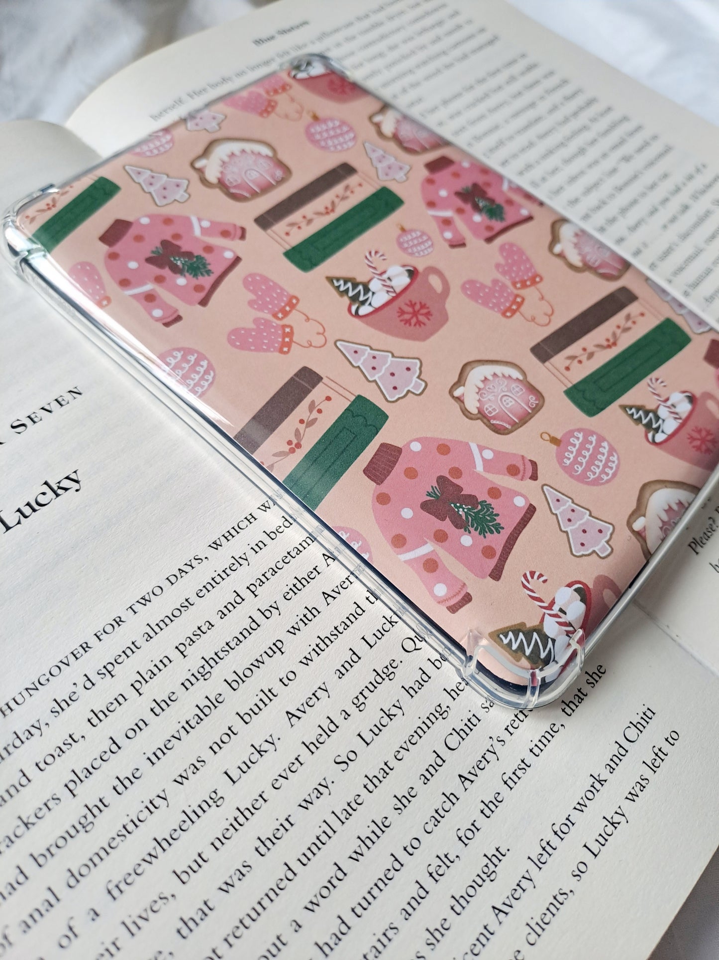 Pink Christmas kindle skin