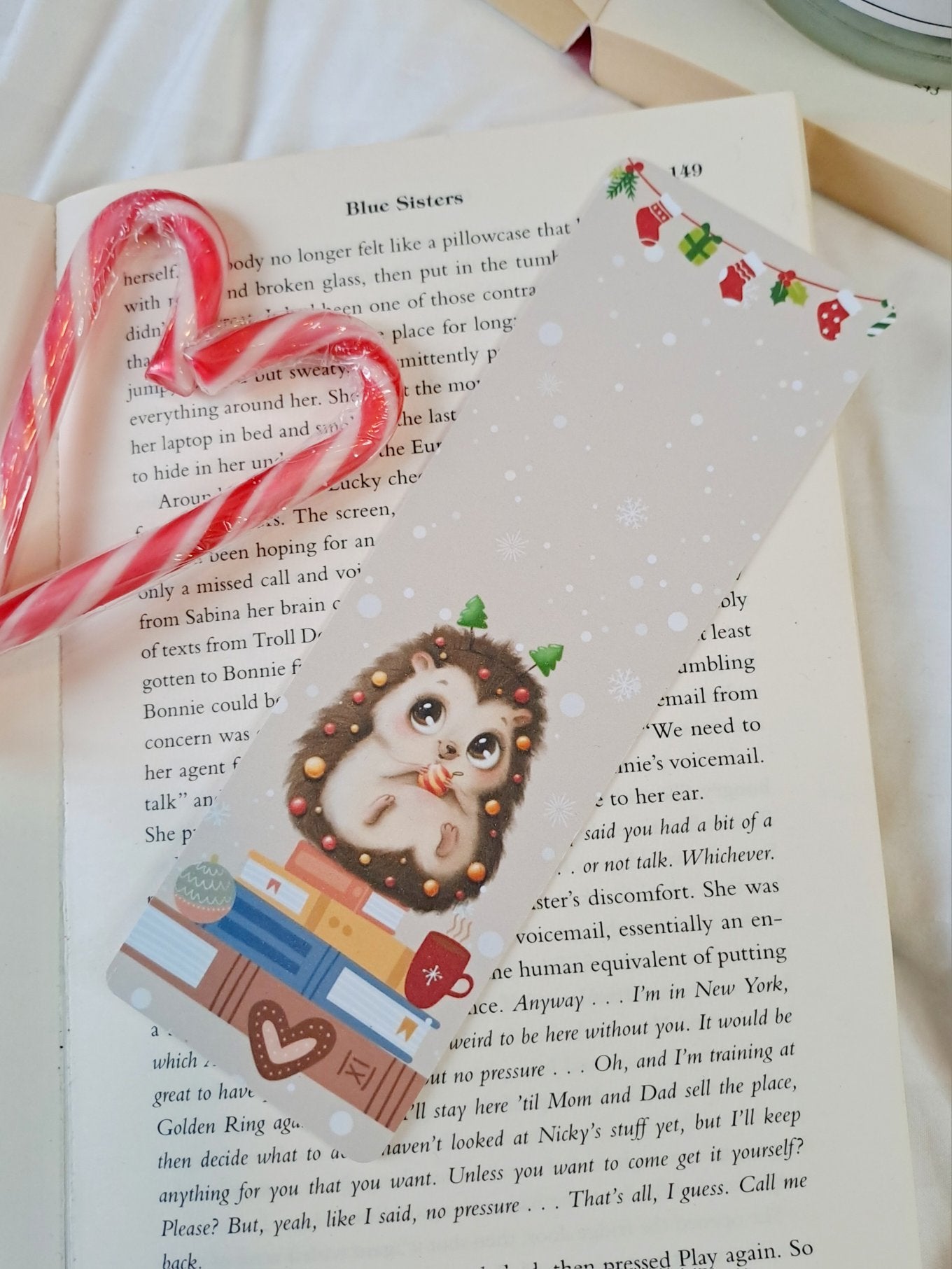Festive Hedgehog bookmark: Cute Christmas gift for booklovers