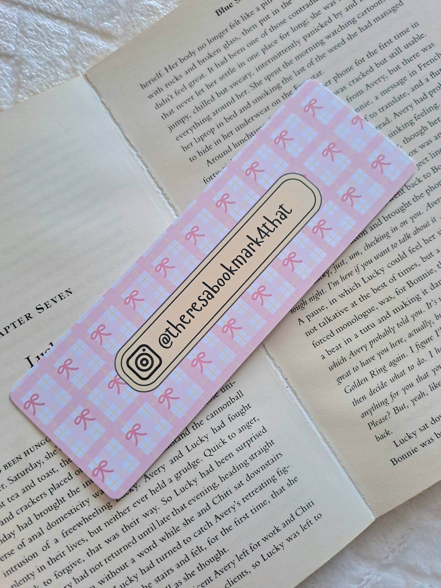 Personalised name bookmark - Instagram handle | Booktok | Gift for booklover | Pink bows
