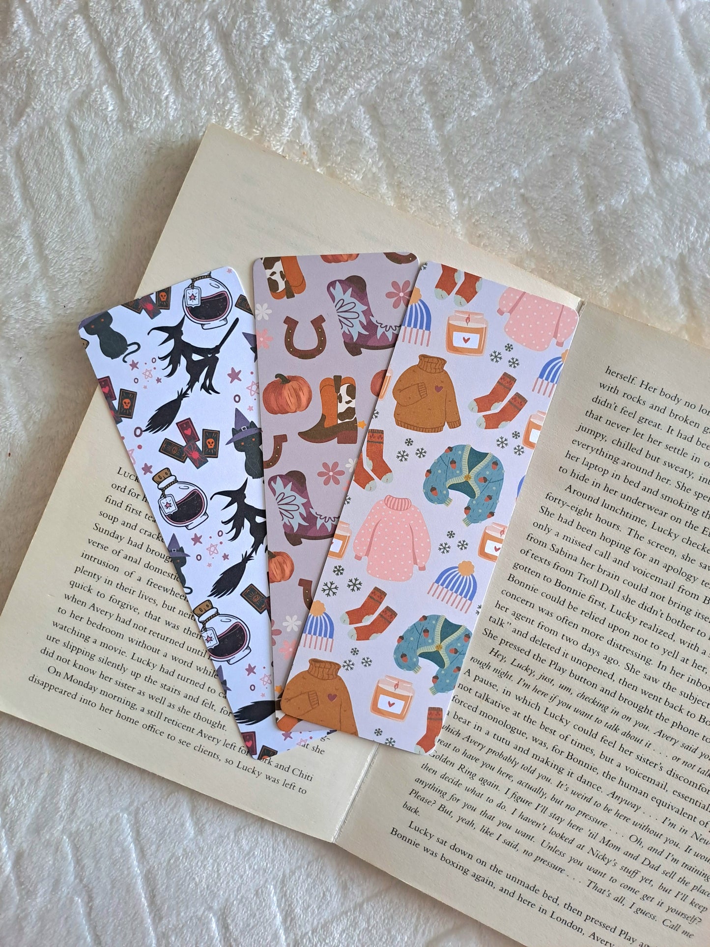Autumn/Halloween double-sided print bookmarks - Cowboys | Cosy | Spooky