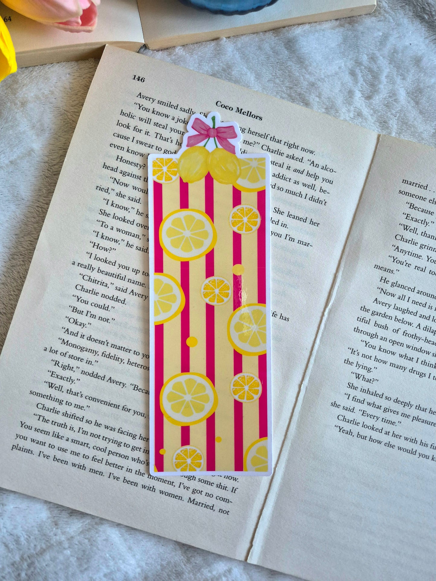 Summer lemons die-cut bookmark