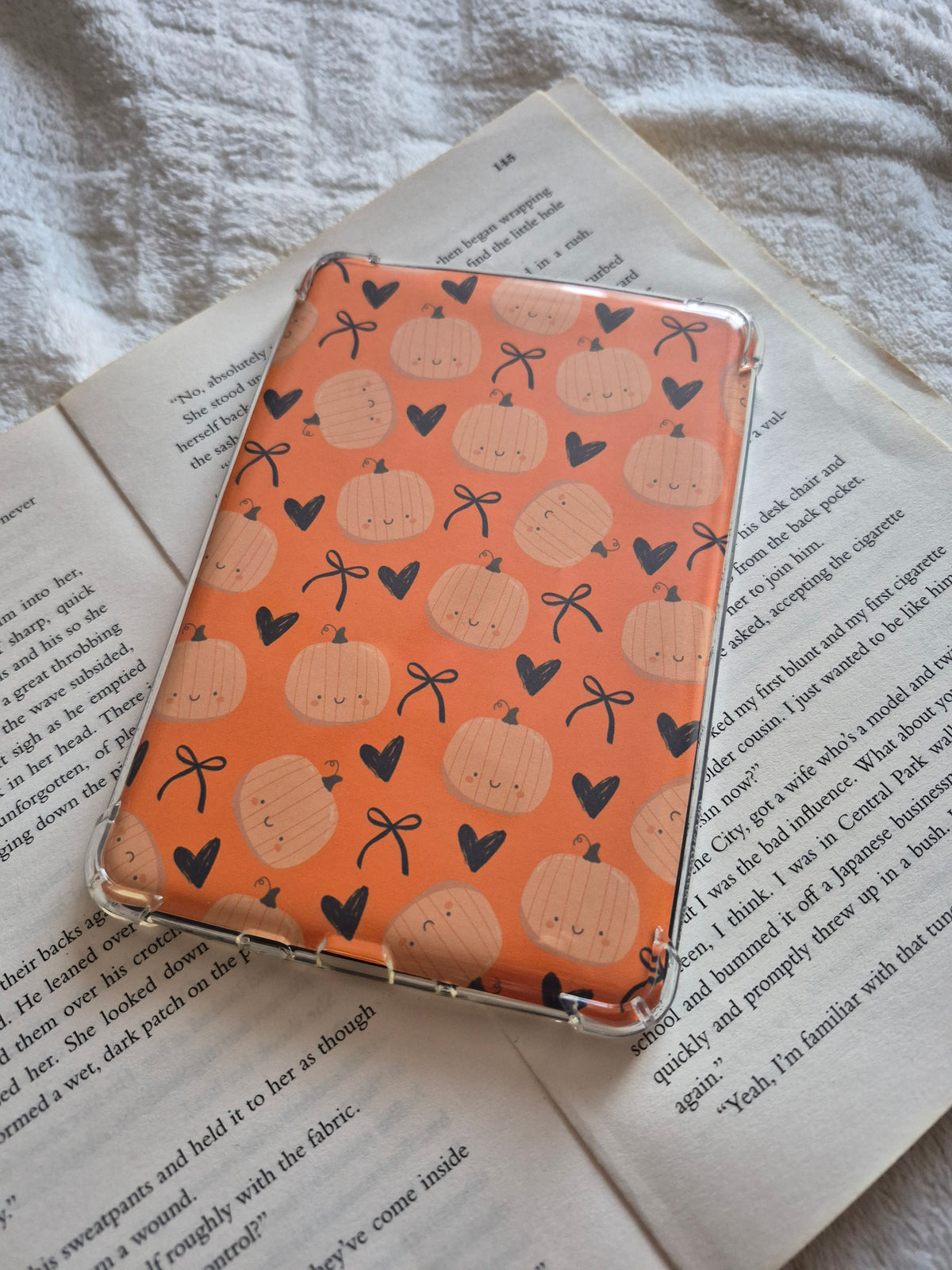 Baby Spice pumpkins Kindle insert: Spooky season insert for clear case