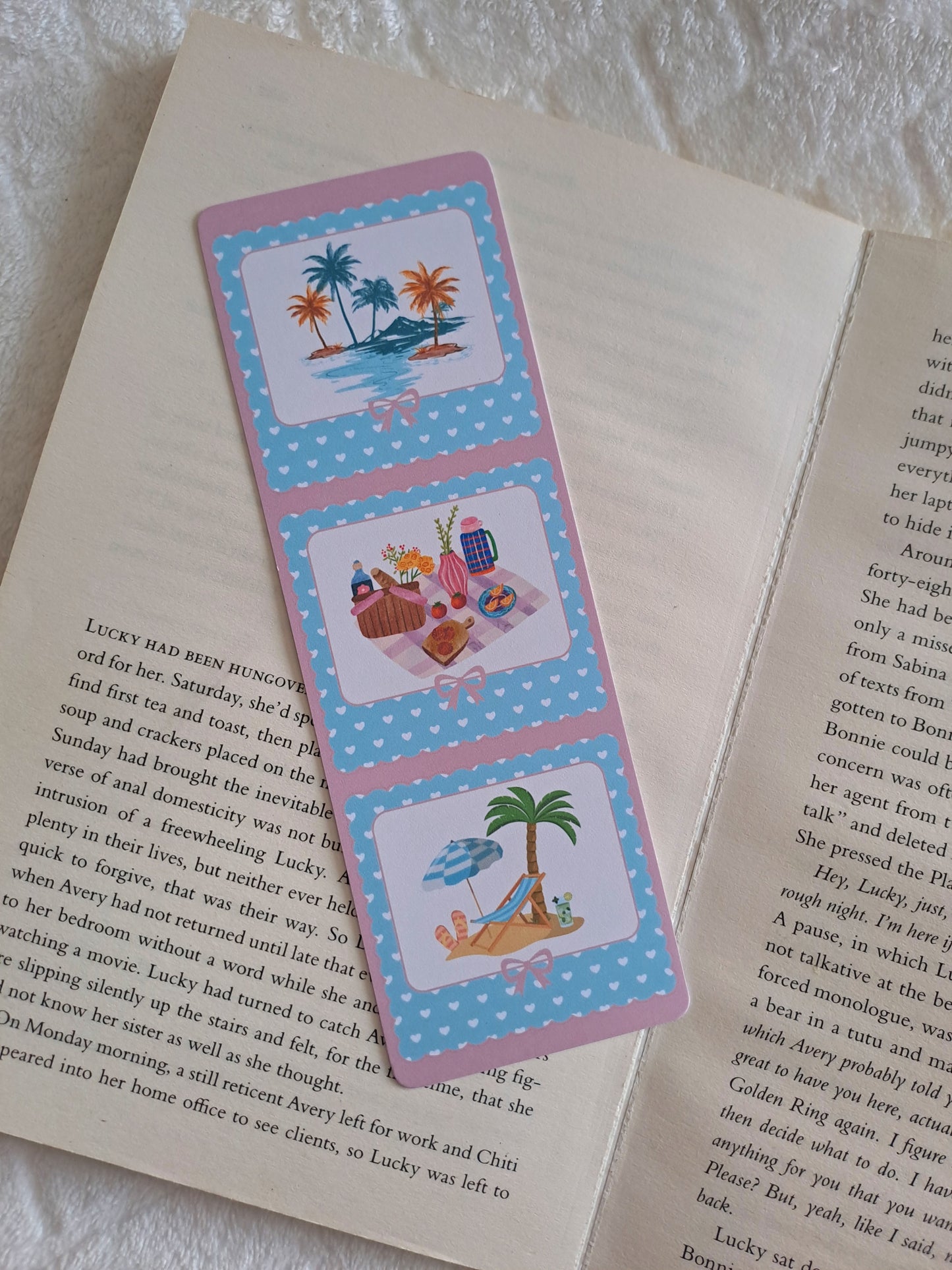 Summer themed stamps bookmark for book lovers - pink and blue