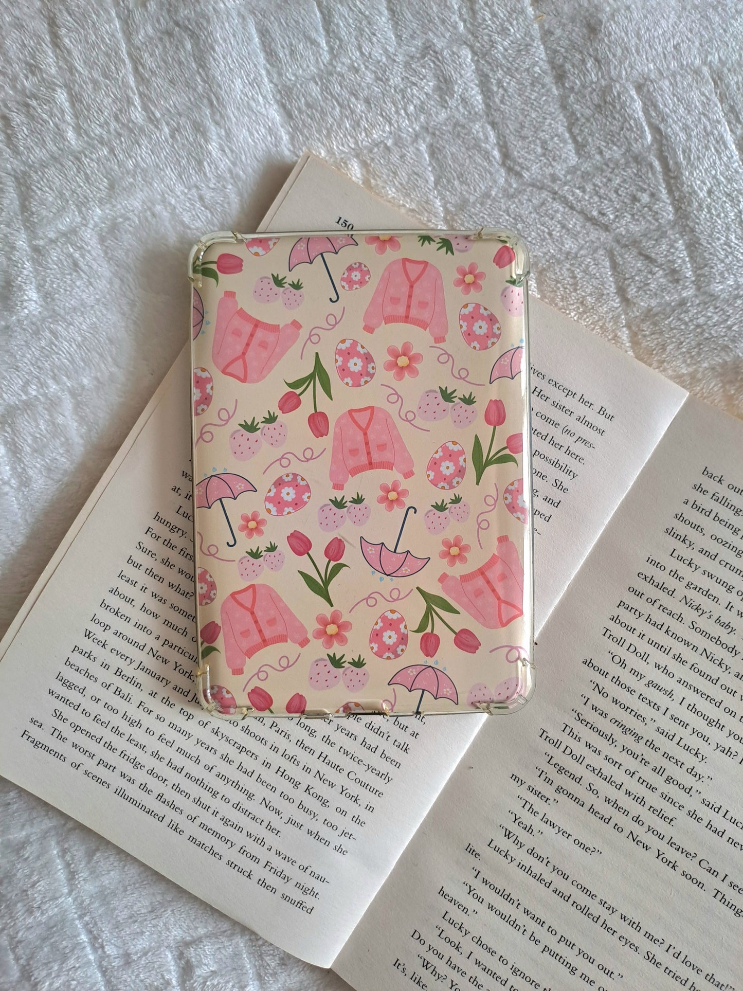 April showers Kindle skin - Reading accessories | E reader | Booklover gift | Pink spring