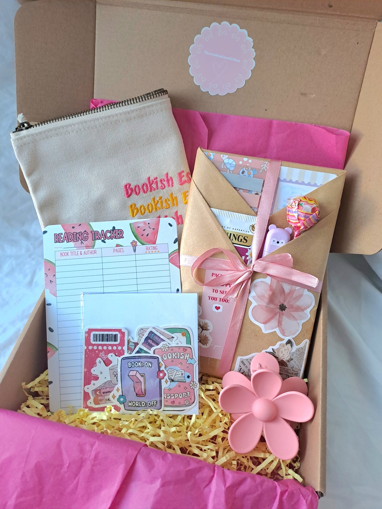 Summer Blind date with a book box - Gift for booklovers