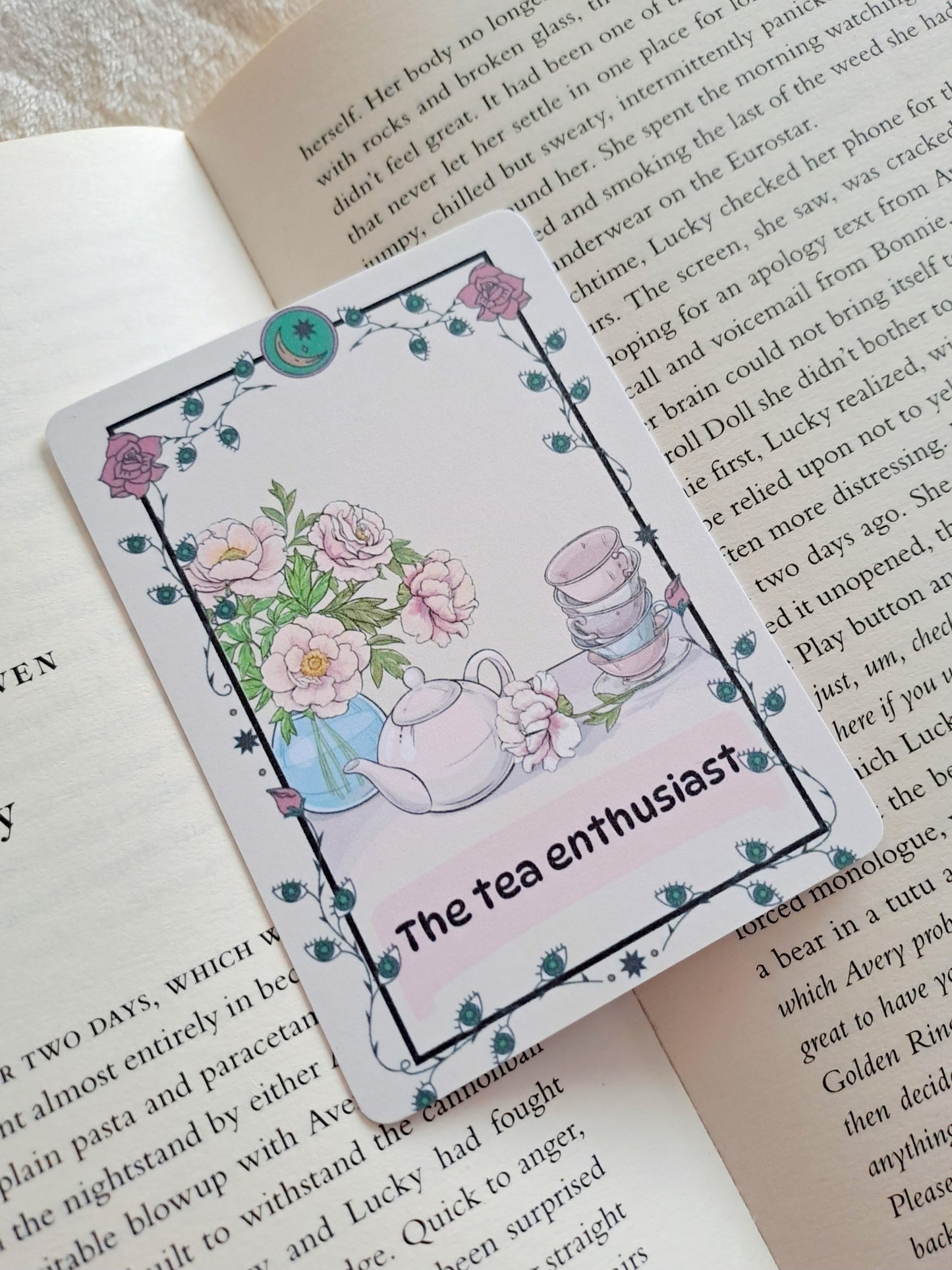 'The tea enthusiast' tarot bookmark