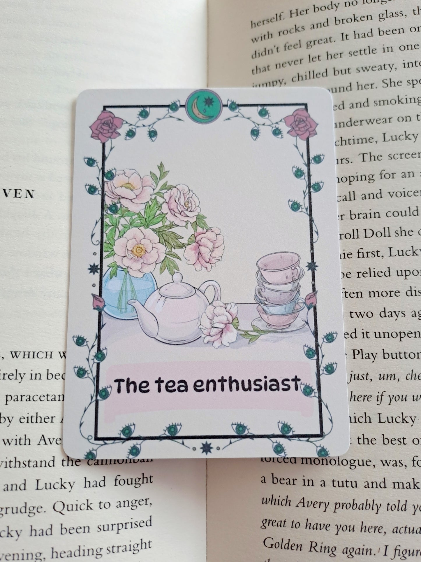 'The tea enthusiast' tarot bookmark