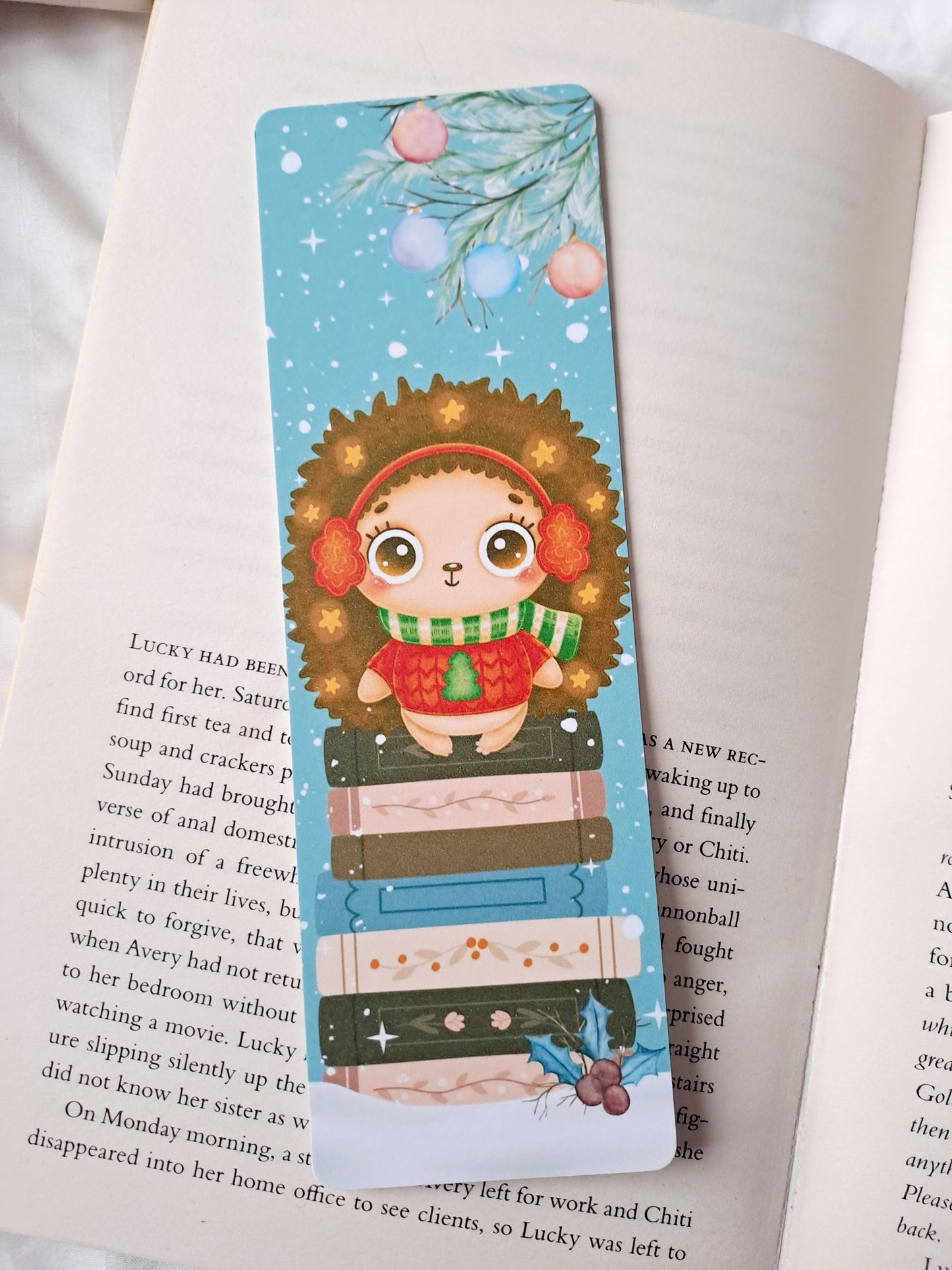 Christmas hedgehog reading bookmark