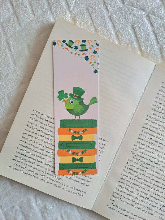 Lucky sparrow St. Patricks Day bookmark