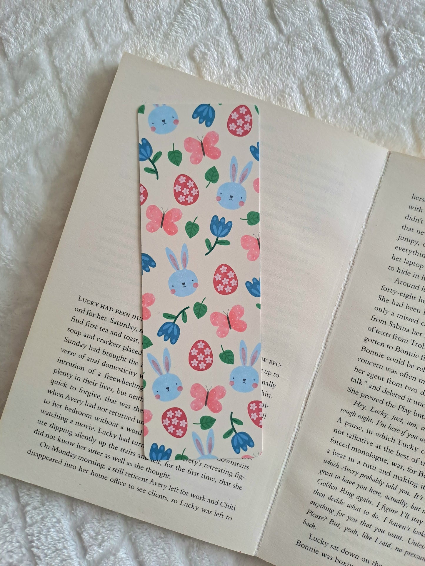Bunnies and butterflies bookmark - Spring bookmarks for book lovers | Double-sided print
