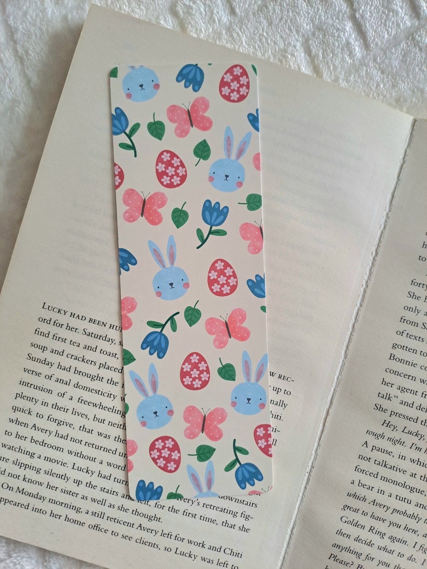 Bunnies and butterflies bookmark - Spring bookmarks for book lovers | Double-sided print