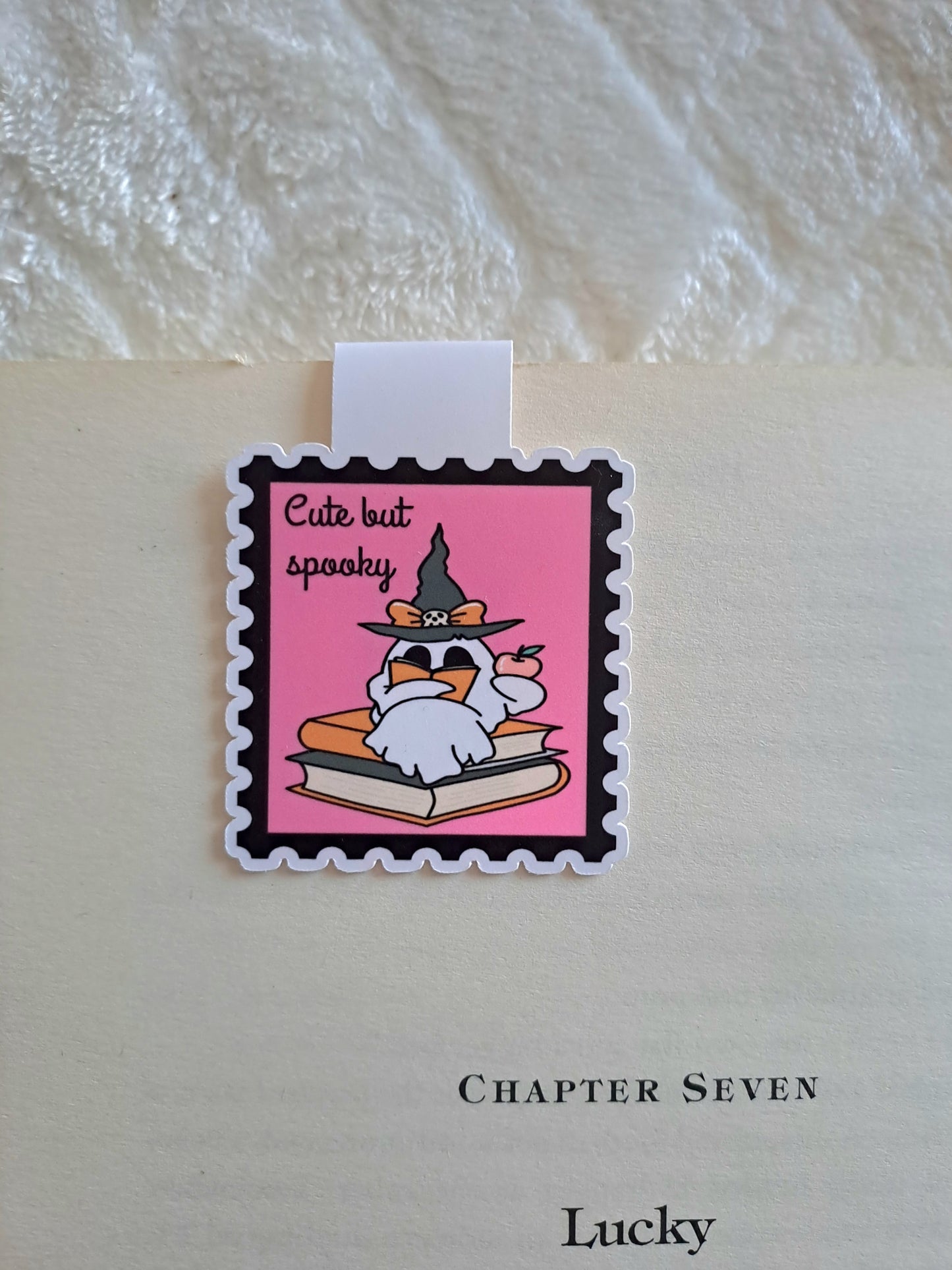 Cute but spooky magnetic bookmark - Halloween reading accessory