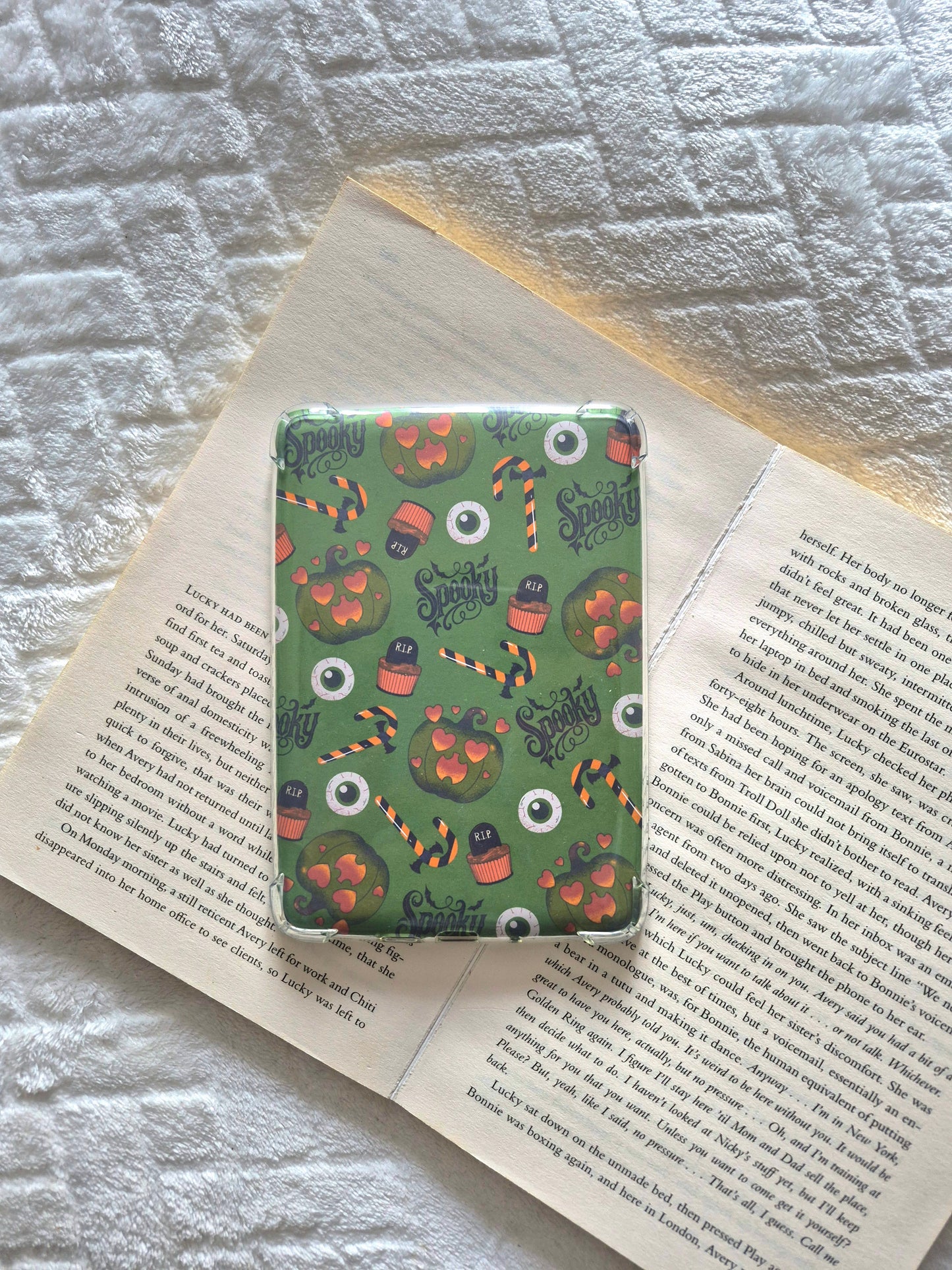 Spooky season pumpkins and candy canes gothic green kindle insert.