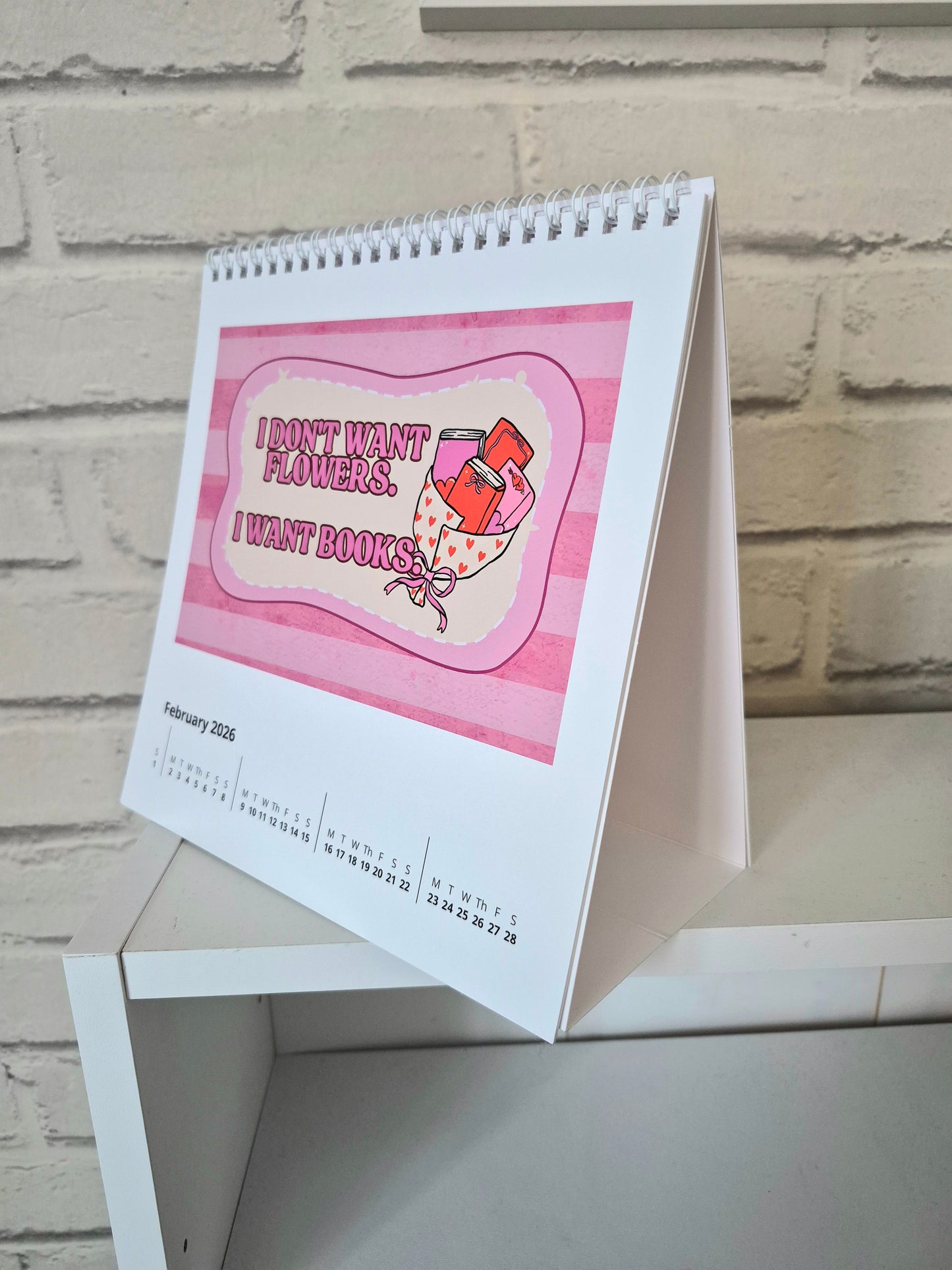 Christmas gift box for booklovers: Blind date with a book