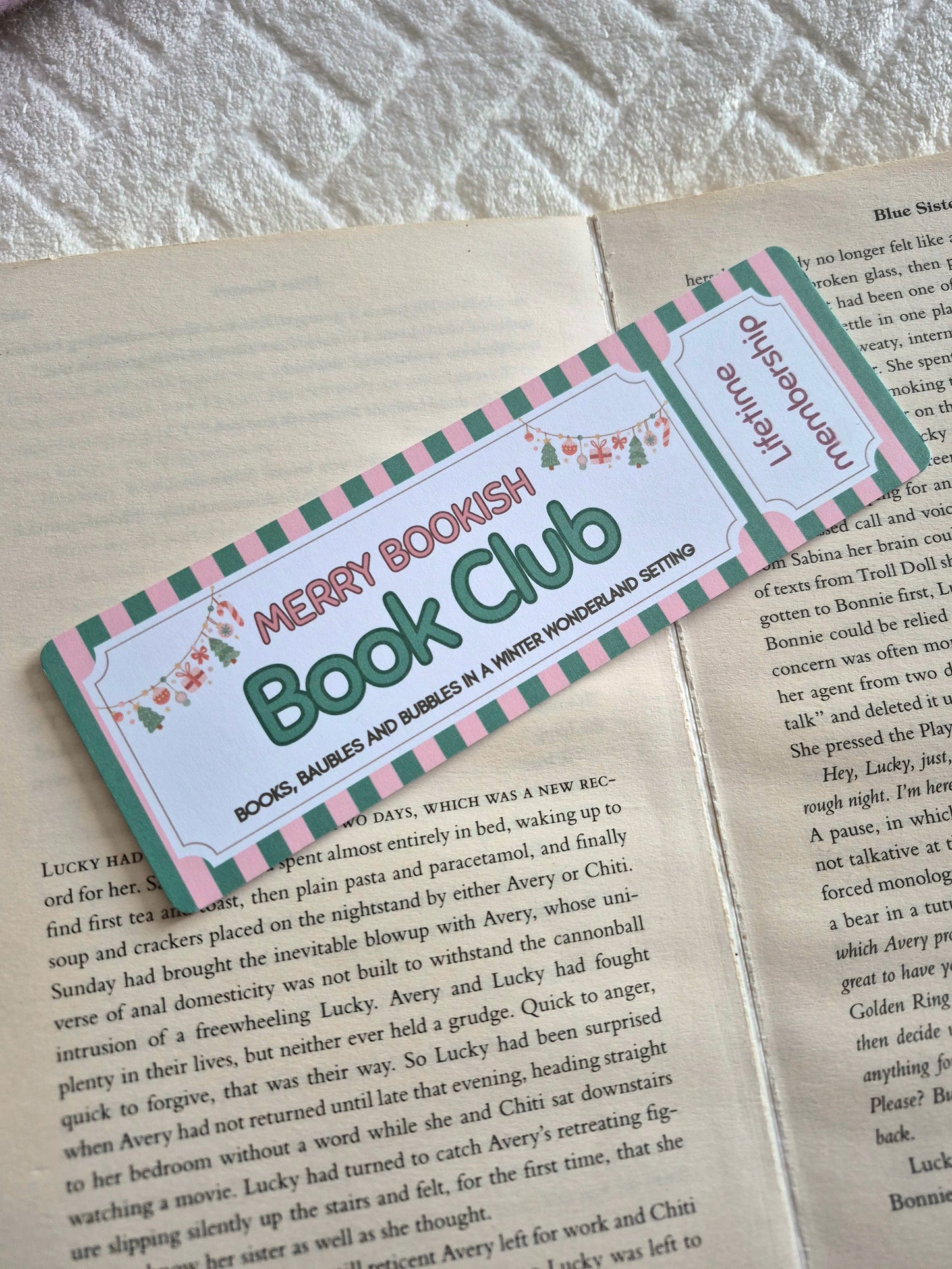 The Merry Bookish Bookclub bookmark: Christmas gift for booklovers