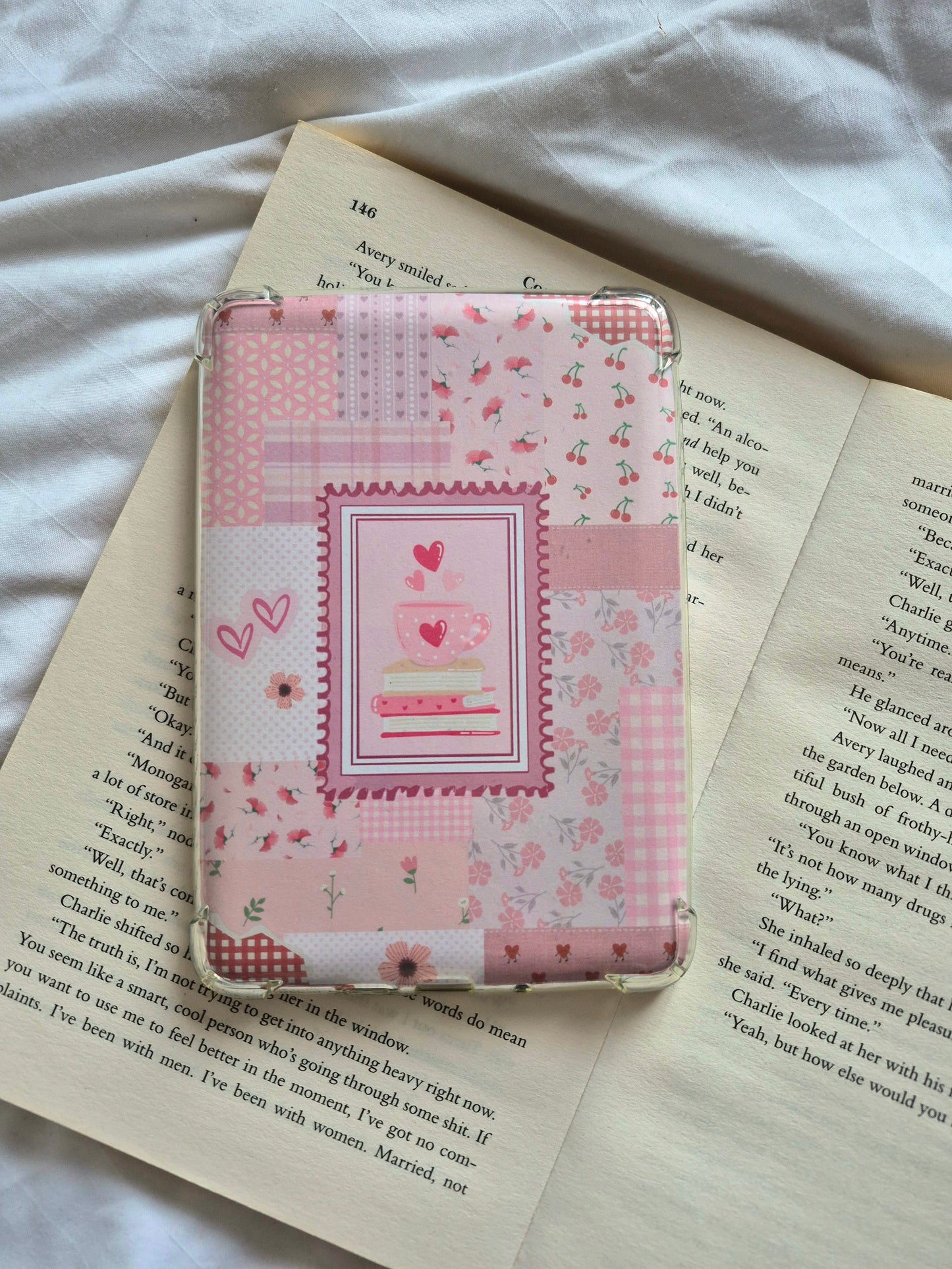 Pink patchwork floral and gingham Kindle Insert
