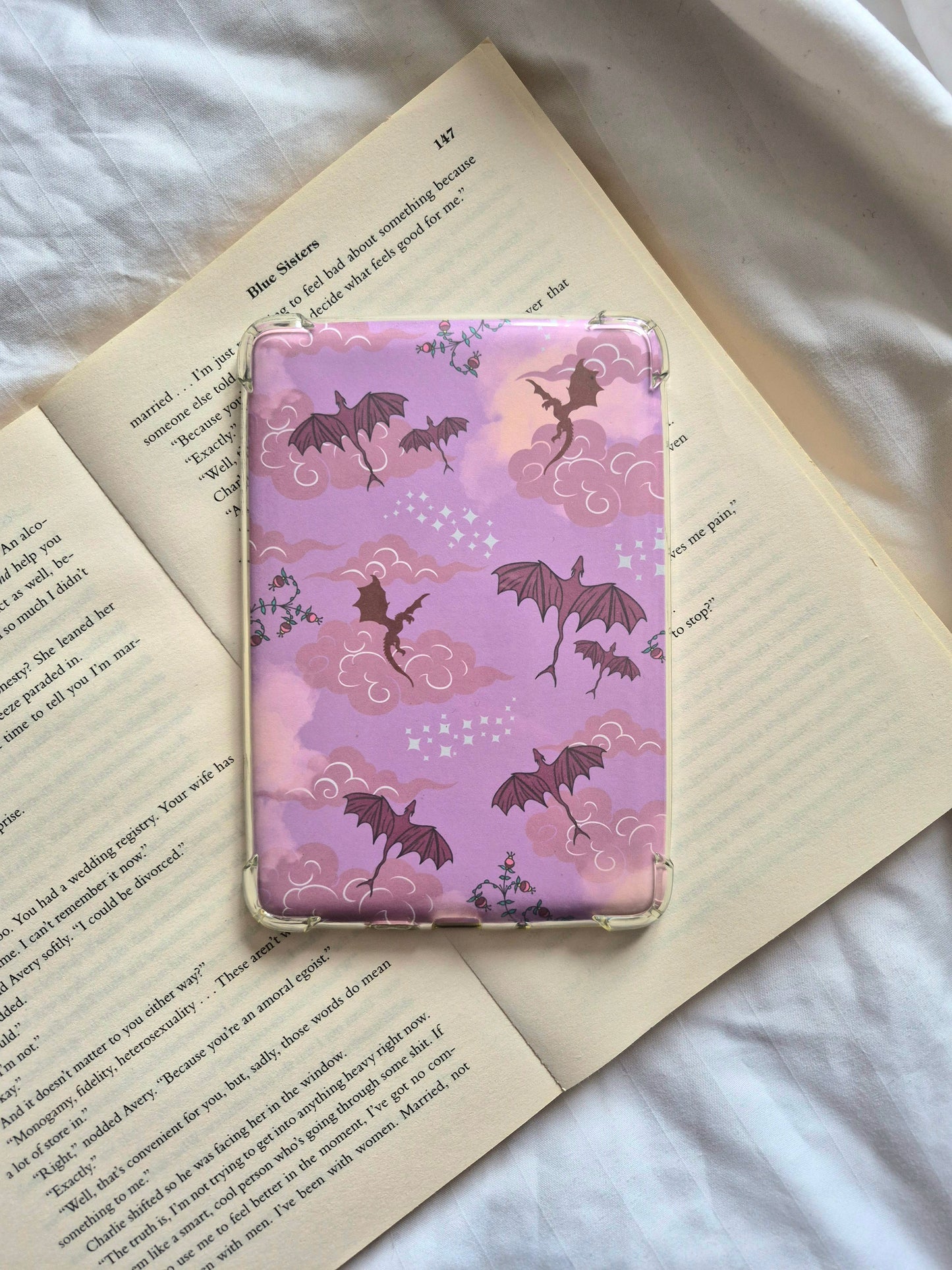 Fantasy dragons Kindle Insert - Pink
