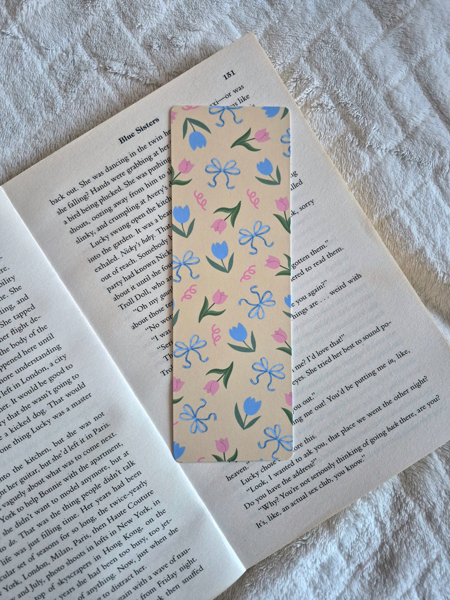 Tulips and bows spring bookmark