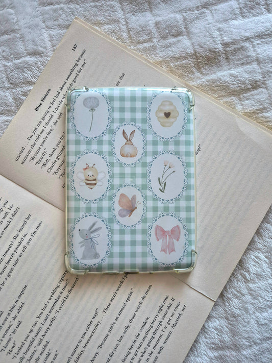 Gingham Springtime Animal & Floral watercolour Kindle Insert
