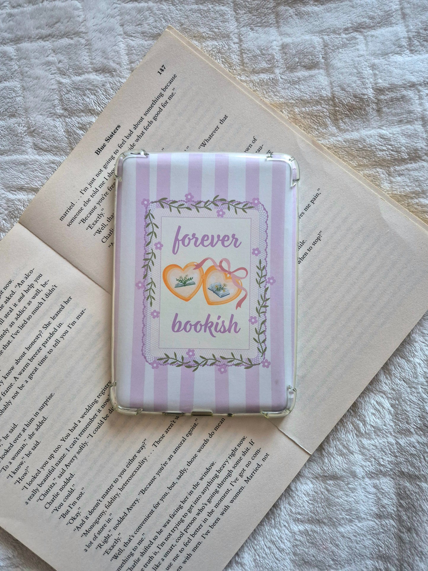 Forever Bookish love heart locket kindle insert