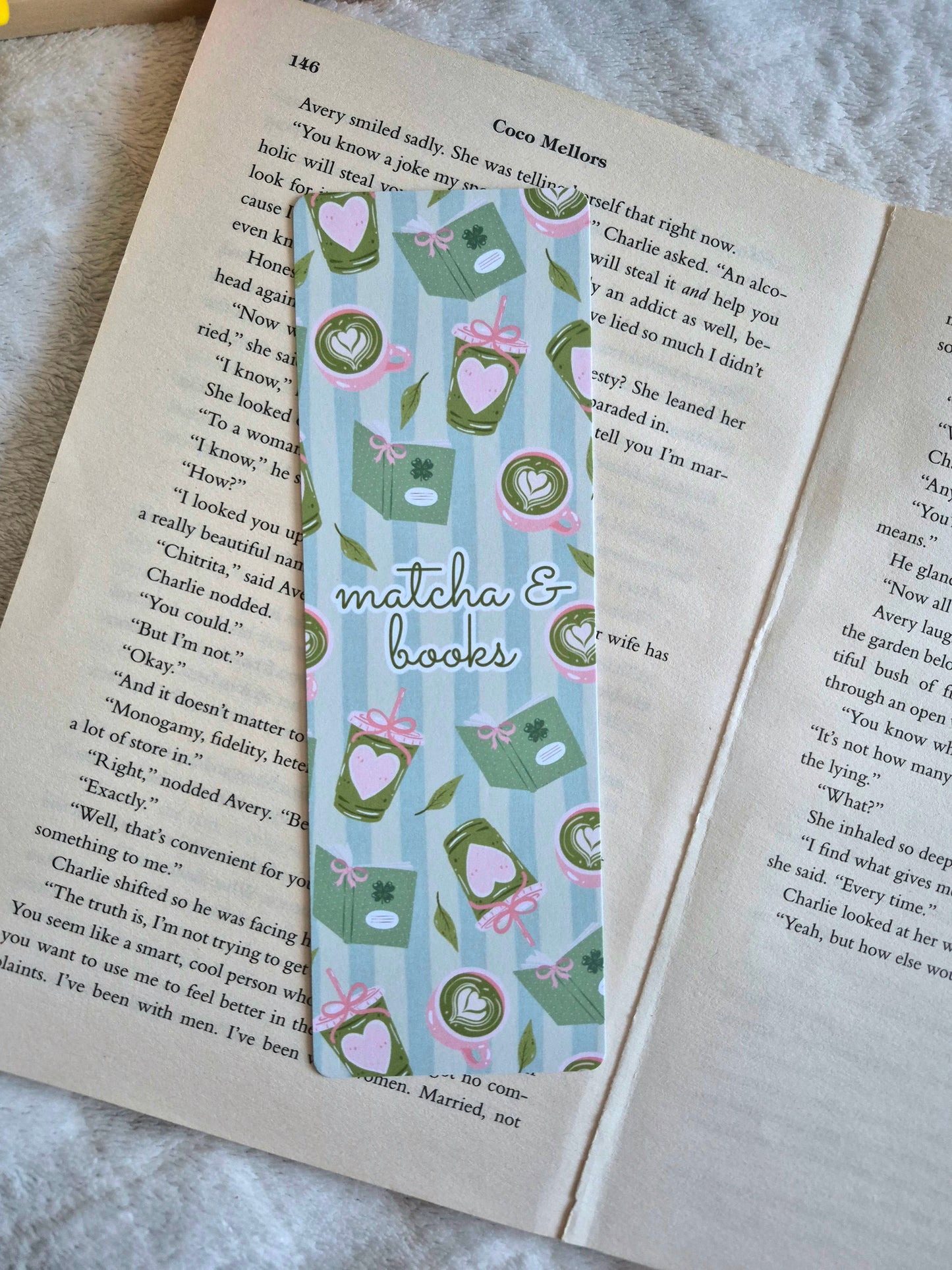 Matcha and books bookmark: Double-sided print
