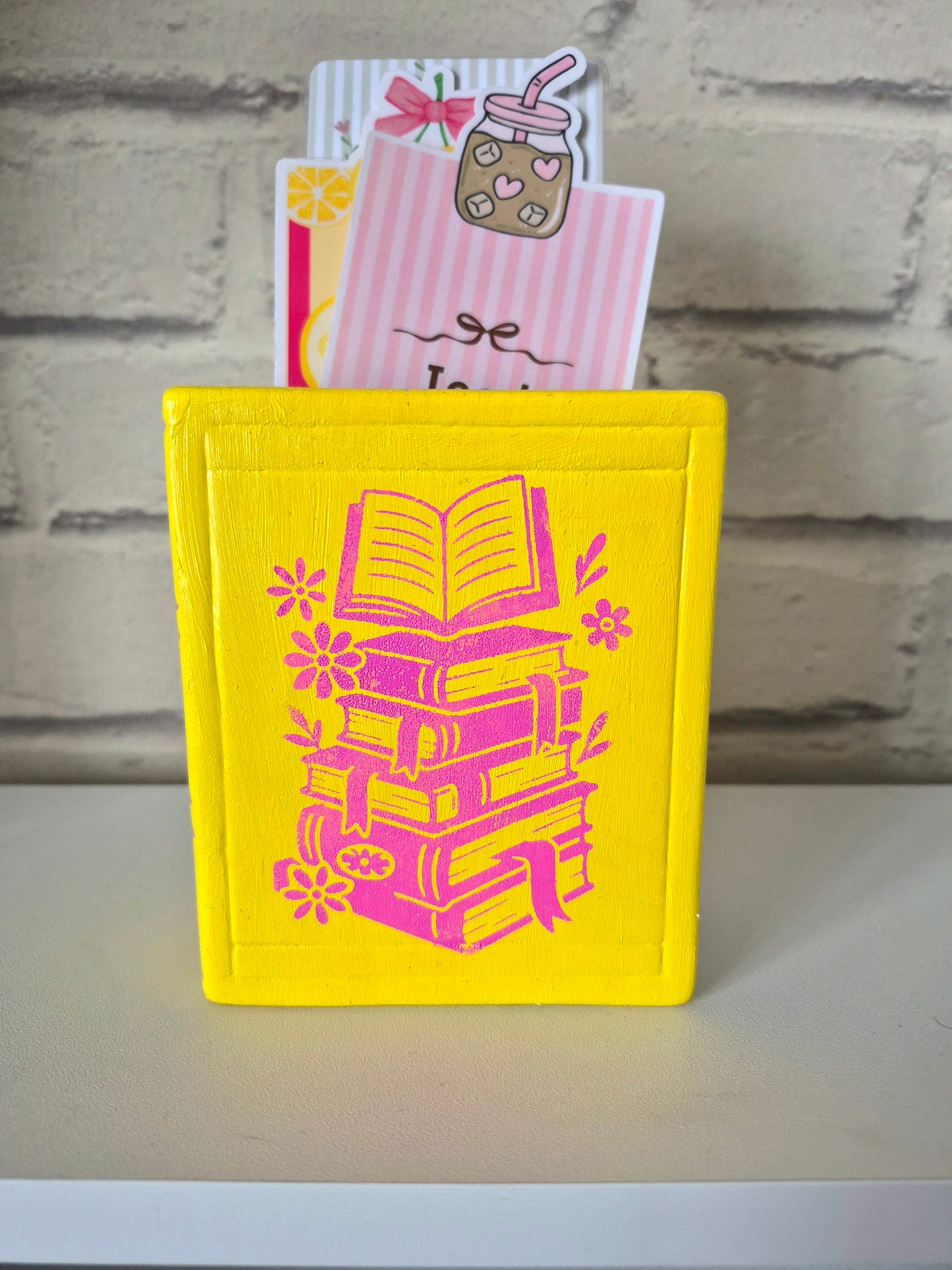 Ceramic bookmark holder - Hand painted yellow and pink book themed gift