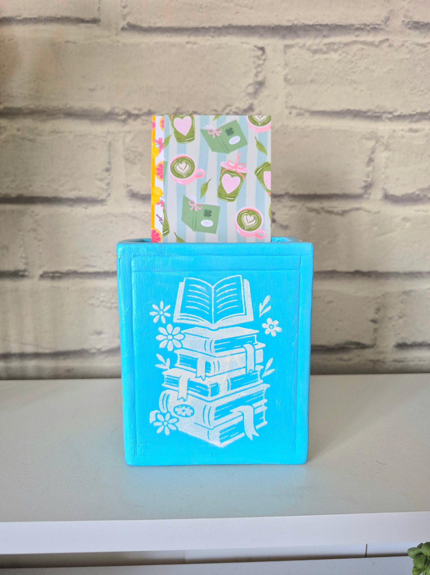 Ceramic bookmark holder - Hand painted blue and white book themed gift