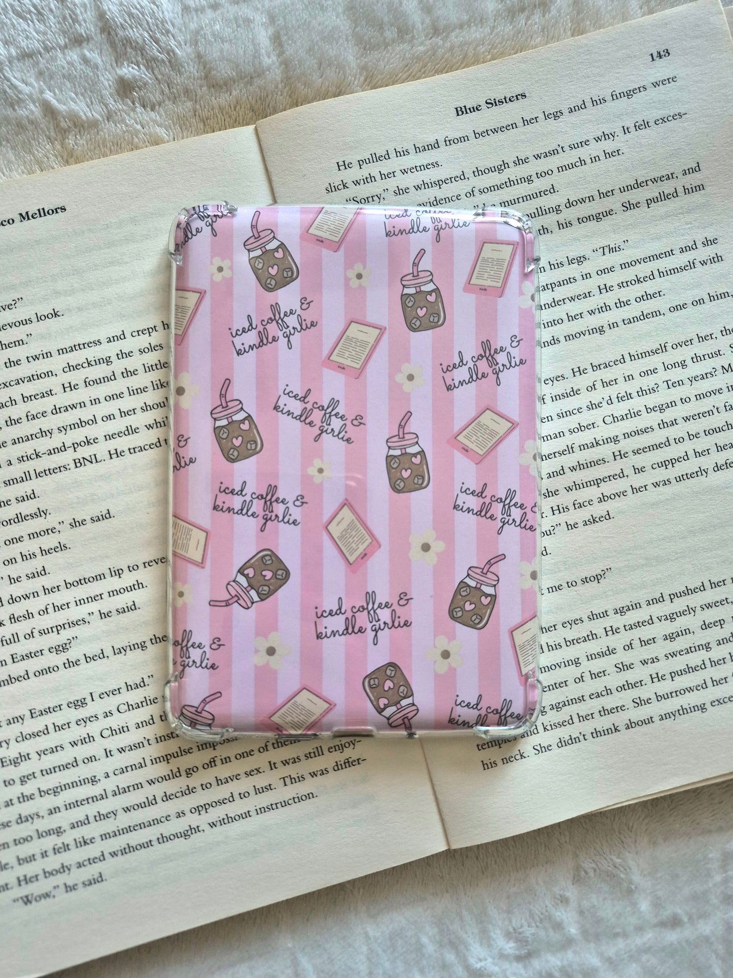 Iced coffee and Kindle Girlie pink stripes insert