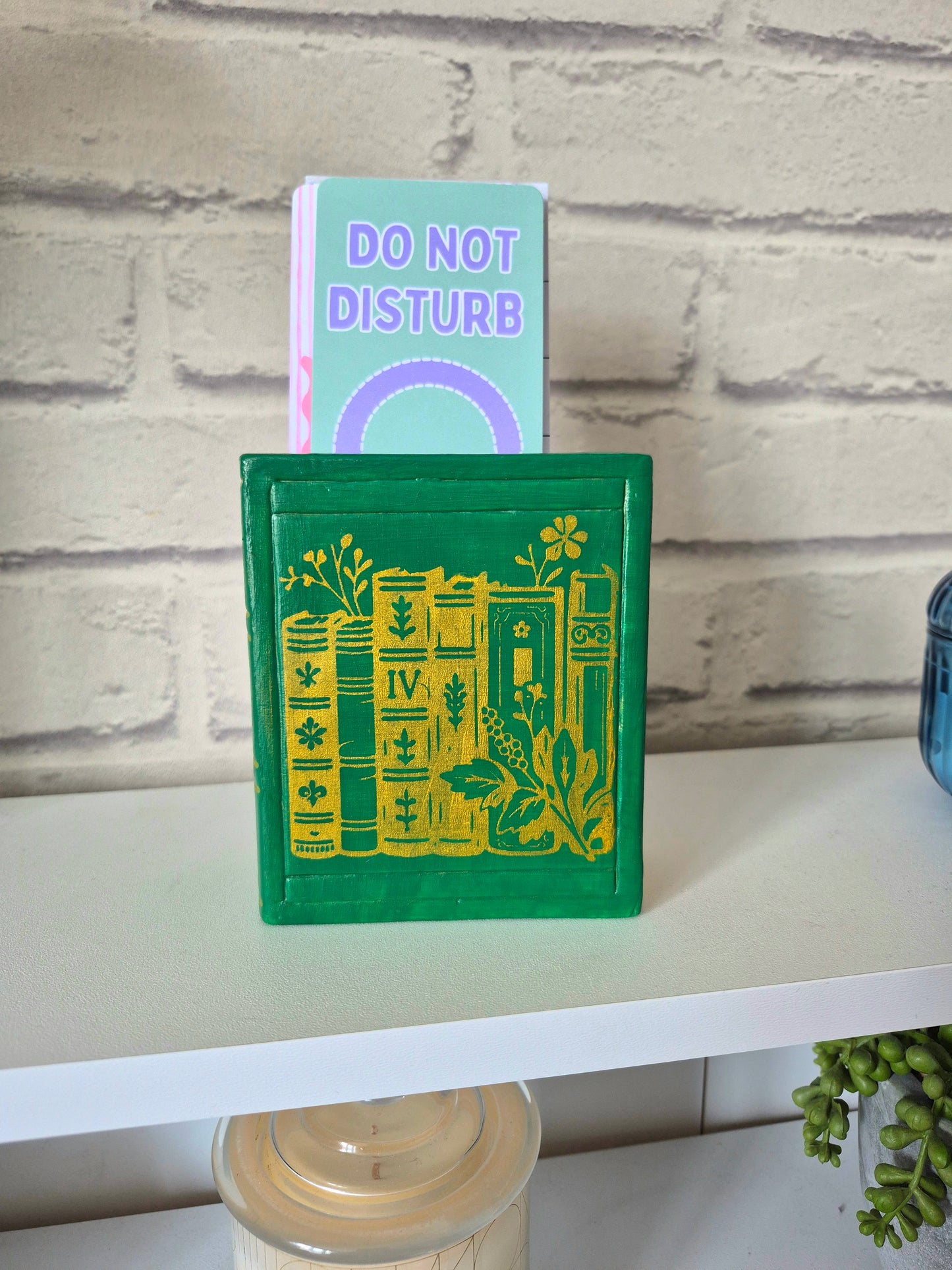 Ceramic bookmark holder - Hand painted green & gold book themed gift. Gold edge pages