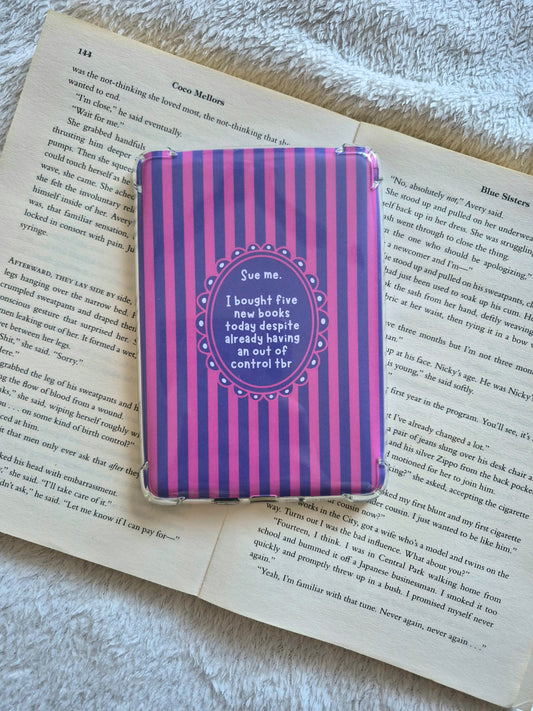 Out of control tbr Kindle insert: Funny bookish accessory for booklovers