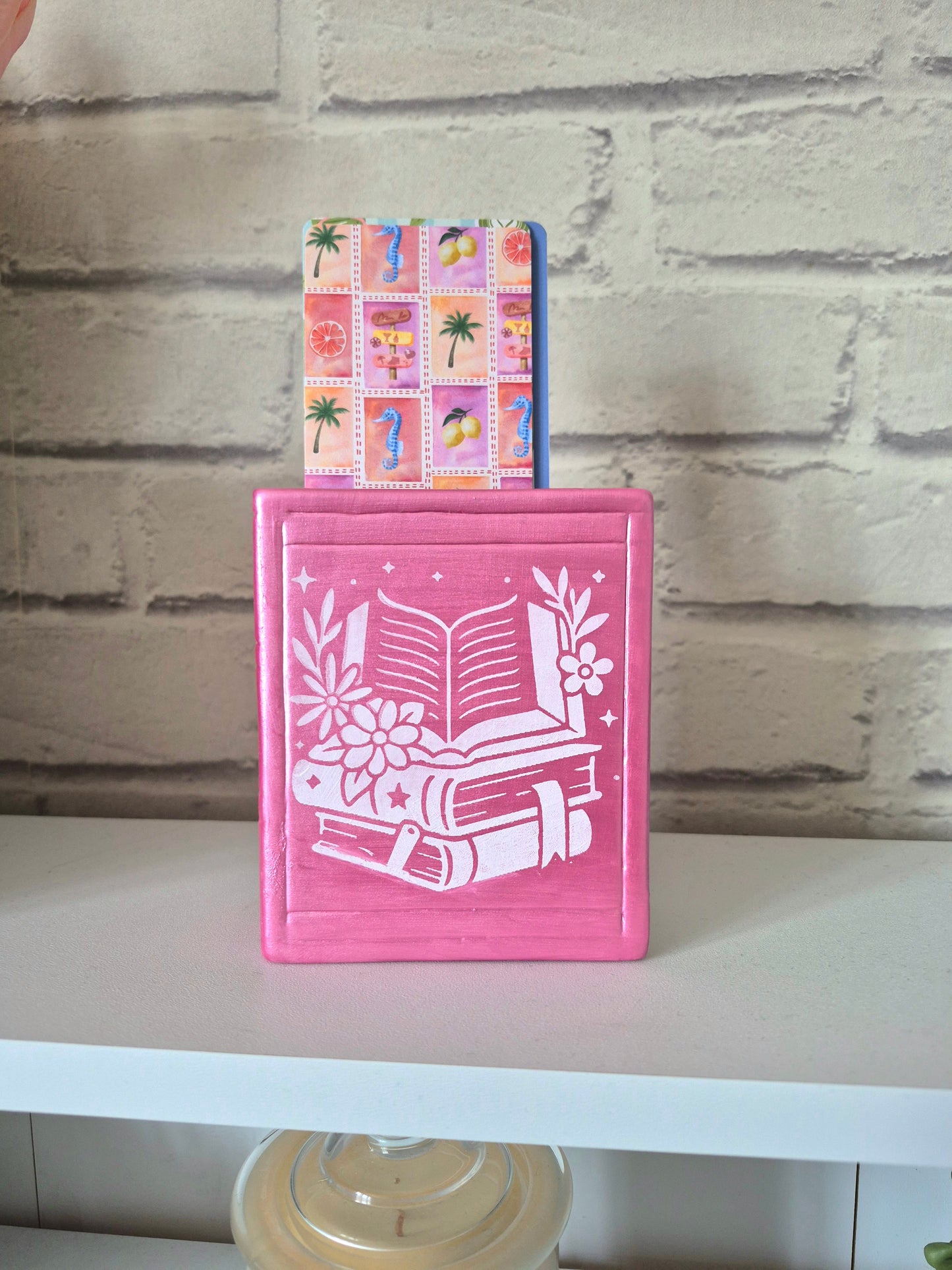 Pink shimmer Ceramic bookmark holder - Hand painted