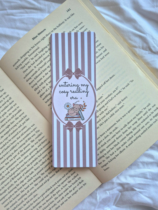 Entering my cosy reading era autumnal bookmak.