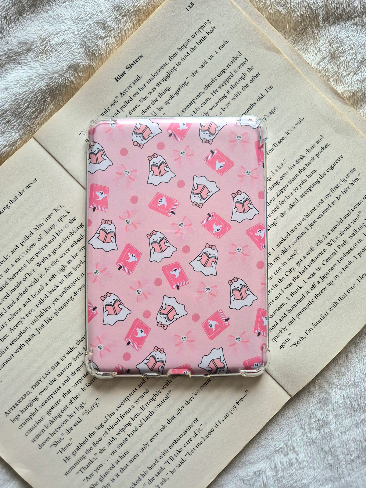 Books and Boos pink kindle insert