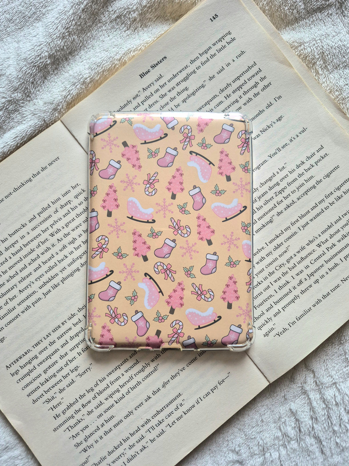 Stocking and Sleigh pink Christmas kindle insert