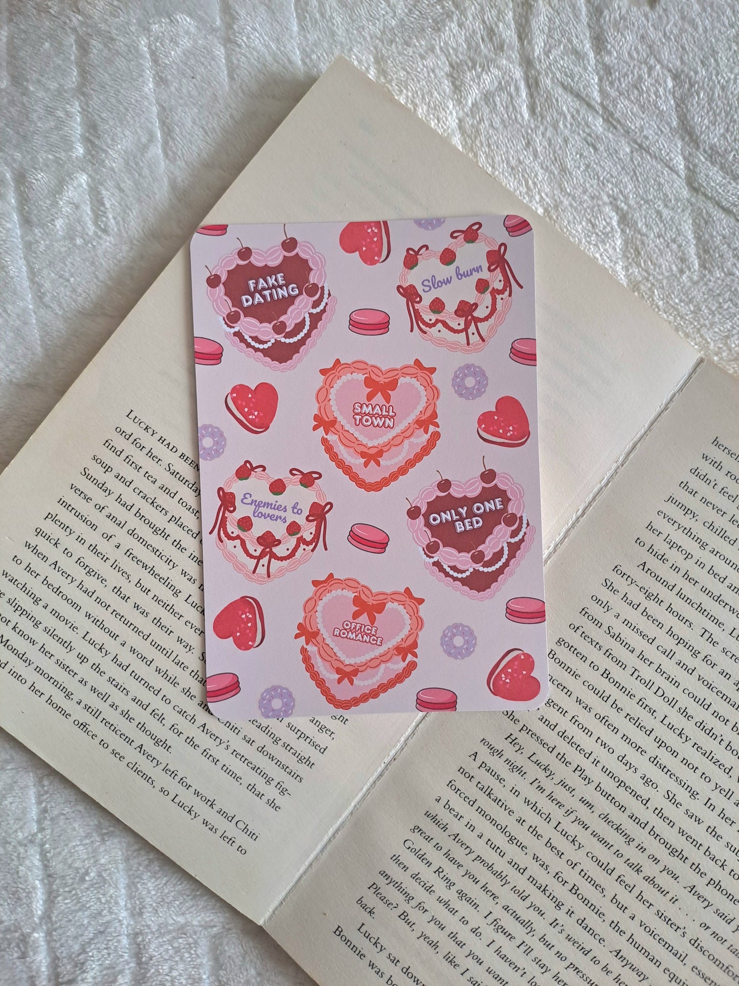 Romance book tropes bakery Kindle insert - Gift for booklover